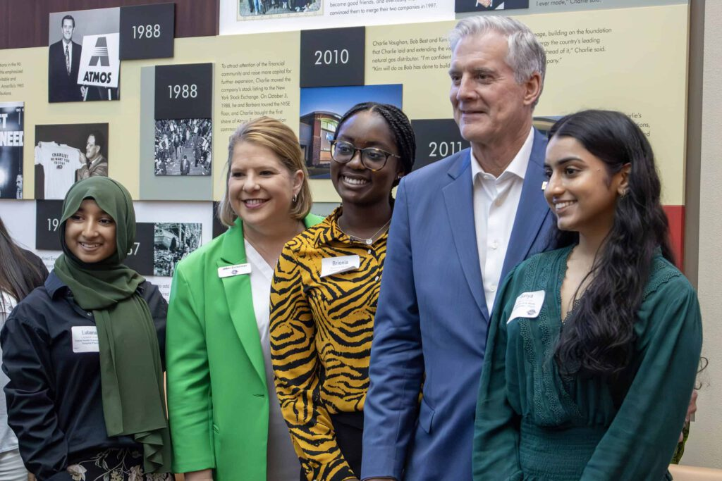 Plano Mayor's Summer Internship Program Earns State Workforce Excellence Award - Local Profile