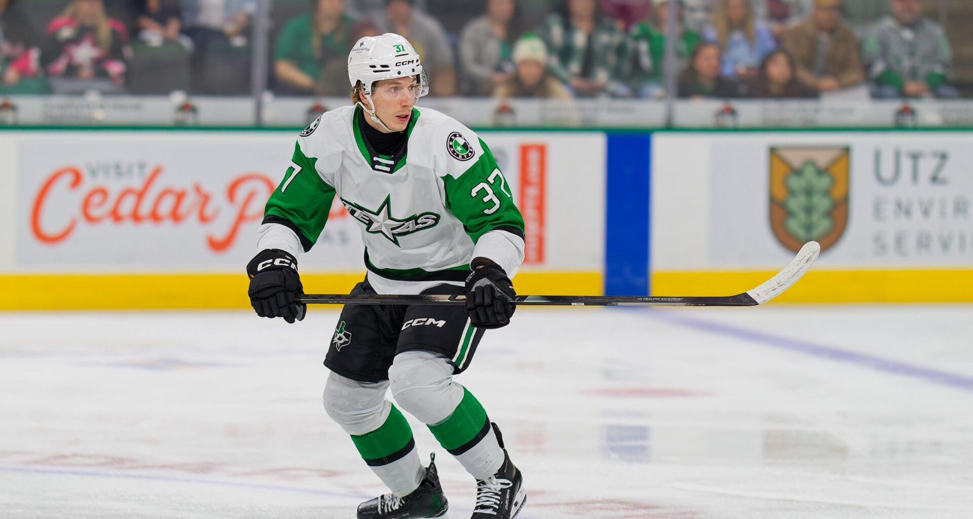 Texas Stars Sign Defenseman Kyle Looft to One-Year Extension | Texas Stars