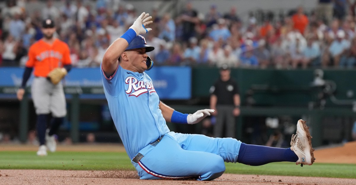 Texas Rangers end first half with walk-off win over Houston Astros