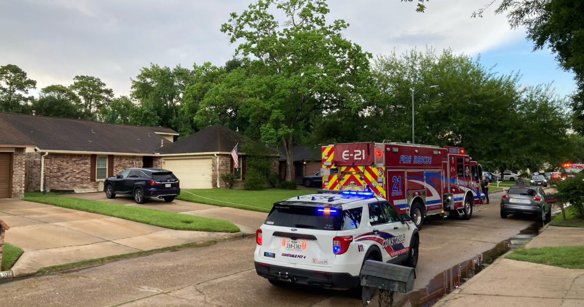 Child injured after lightning strikes home in Harris County
