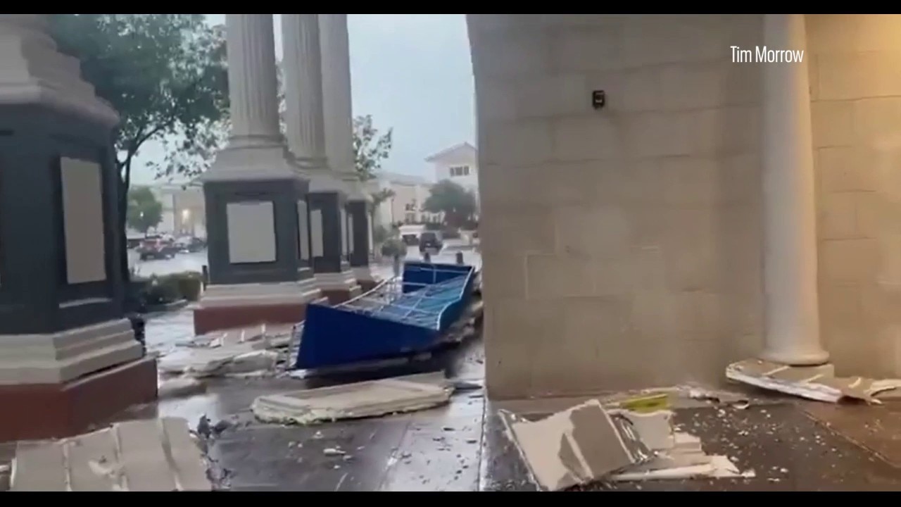 San Antonio tornado causes power flashes, damage