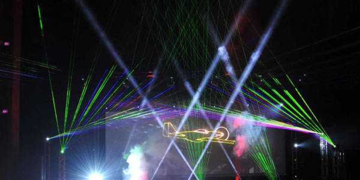 Rock the '90s featuring The Laser Spectacular