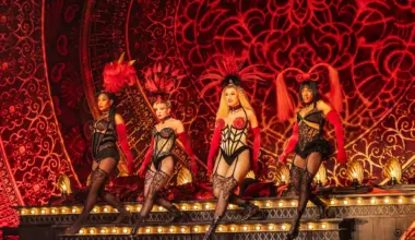 Moulin Rouge! The Musical Returns to Broadway at the Hobby