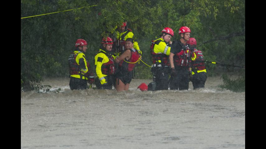 Heavy rains keep drenching South Texas, tornado reported in San Antonio