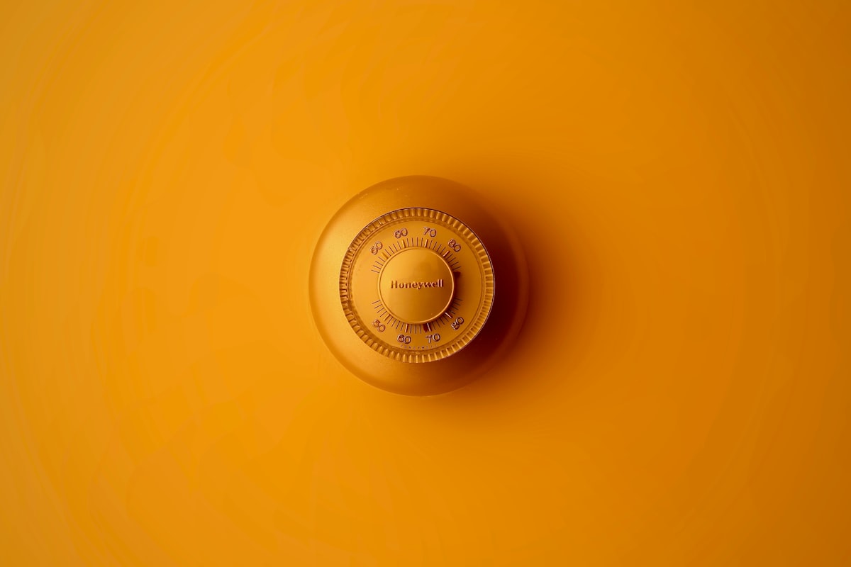 Study Finds Lubbock Dads Can Instantly Detect Thermostat Changes