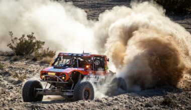 Lifted Trucks And Jeeps Headed To Buffalo Springs Lake