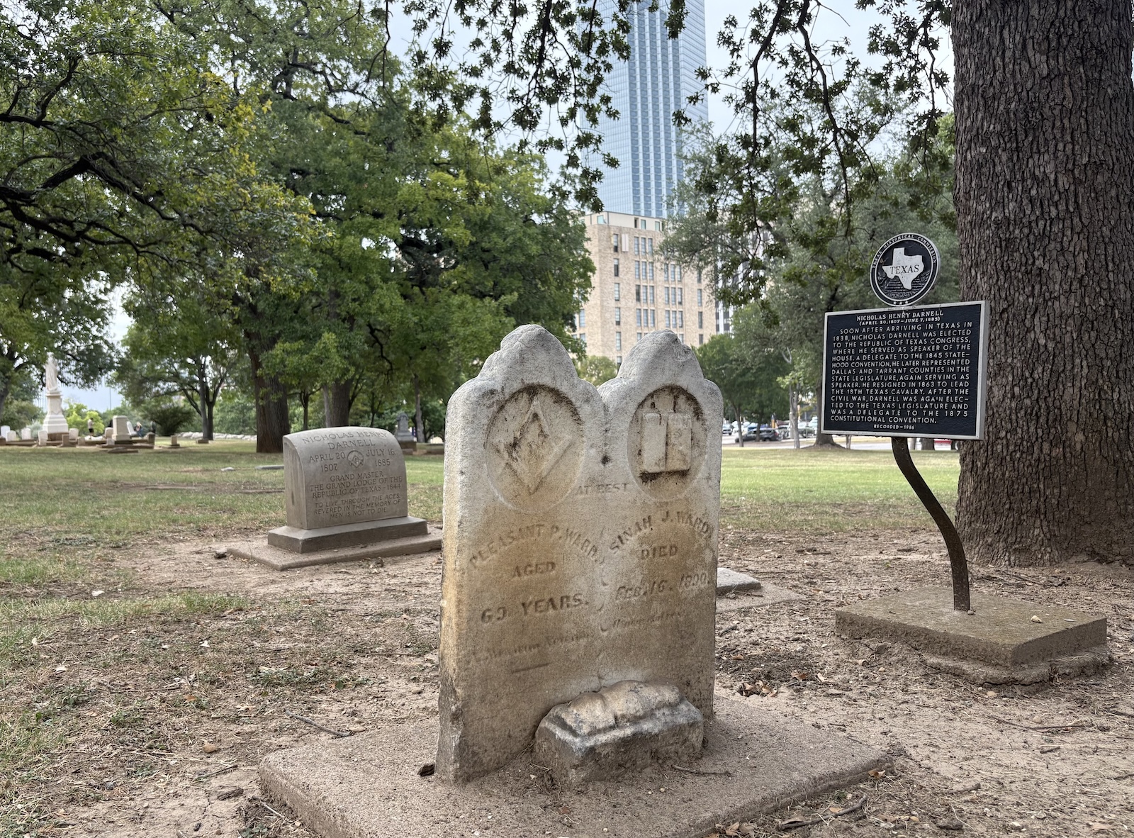 downtown dallas cemetery