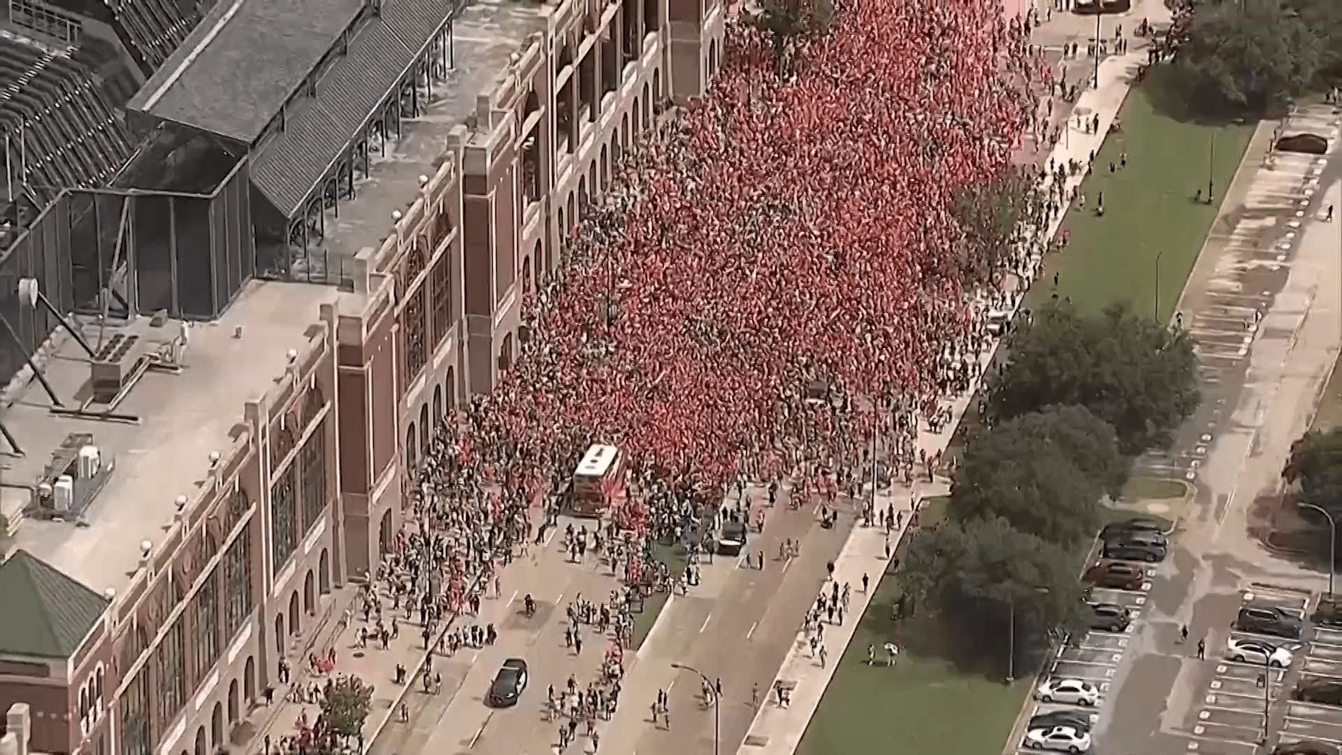 Dutch fans take over Arlington with “Orange Fanwalk” and the Dutch Orange Bus. The Netherlands played Japan at Dallas stadium before taking on Sweden and Tunisia in Group F play.
