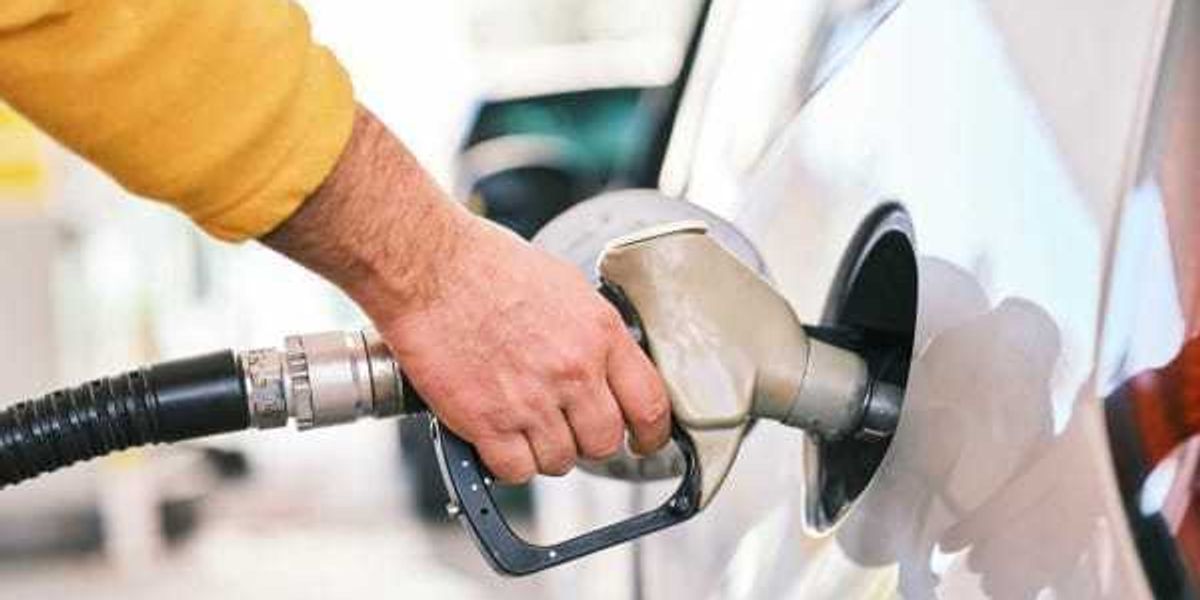 How much gas prices in Texas have dipped since May 2026