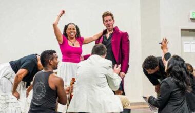 Austin theater puts on production of Sally & Tom