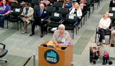 Bonnie Wallace Speaking at HISD Board Meeting