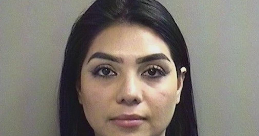 Woman charged in 2012 Arlington murder in which victim was stabbed 100 times seeks bond