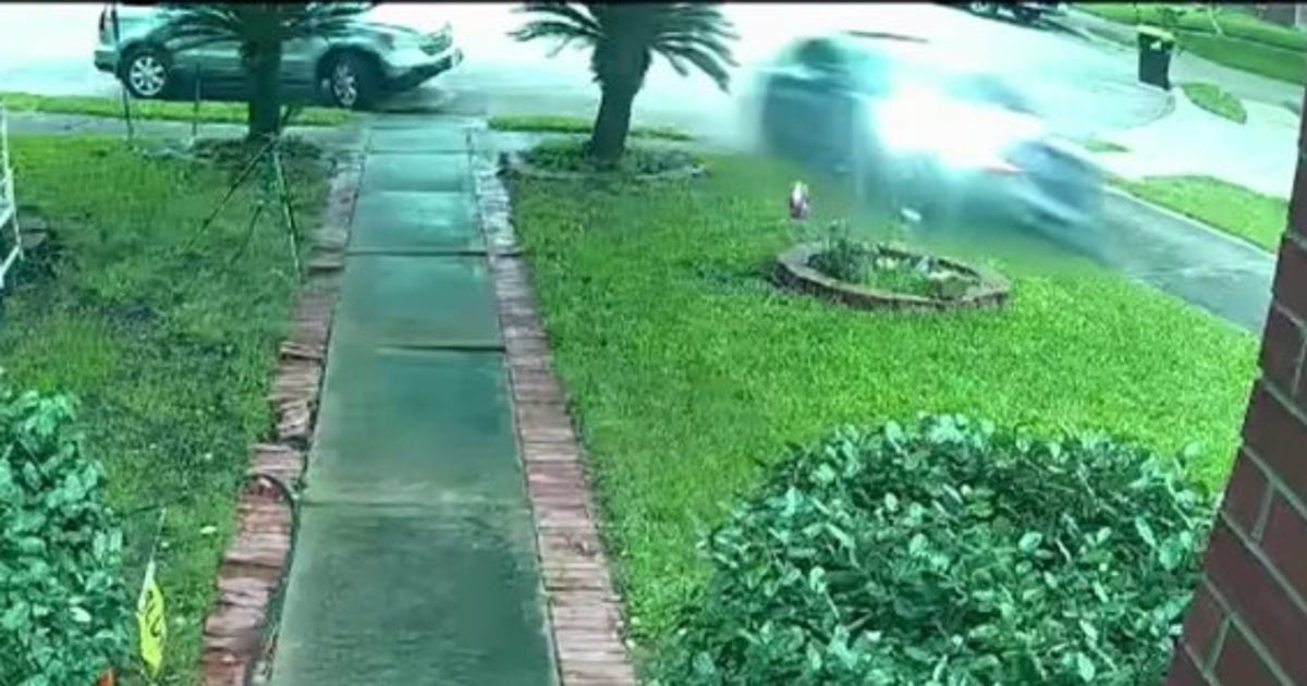 Texas Tesla crash: Records deny suspect's autopilot claim