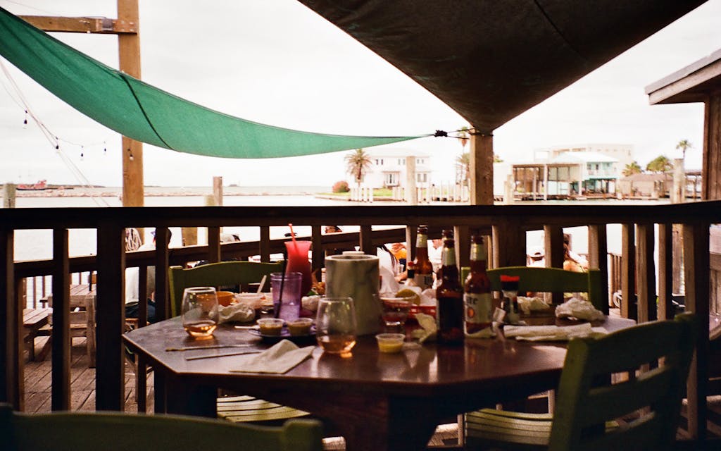 Photograph of a table at Virginia's on the Bay