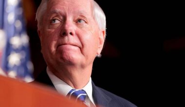 Texas leaders mourn passing of Sen. Lindsey Graham