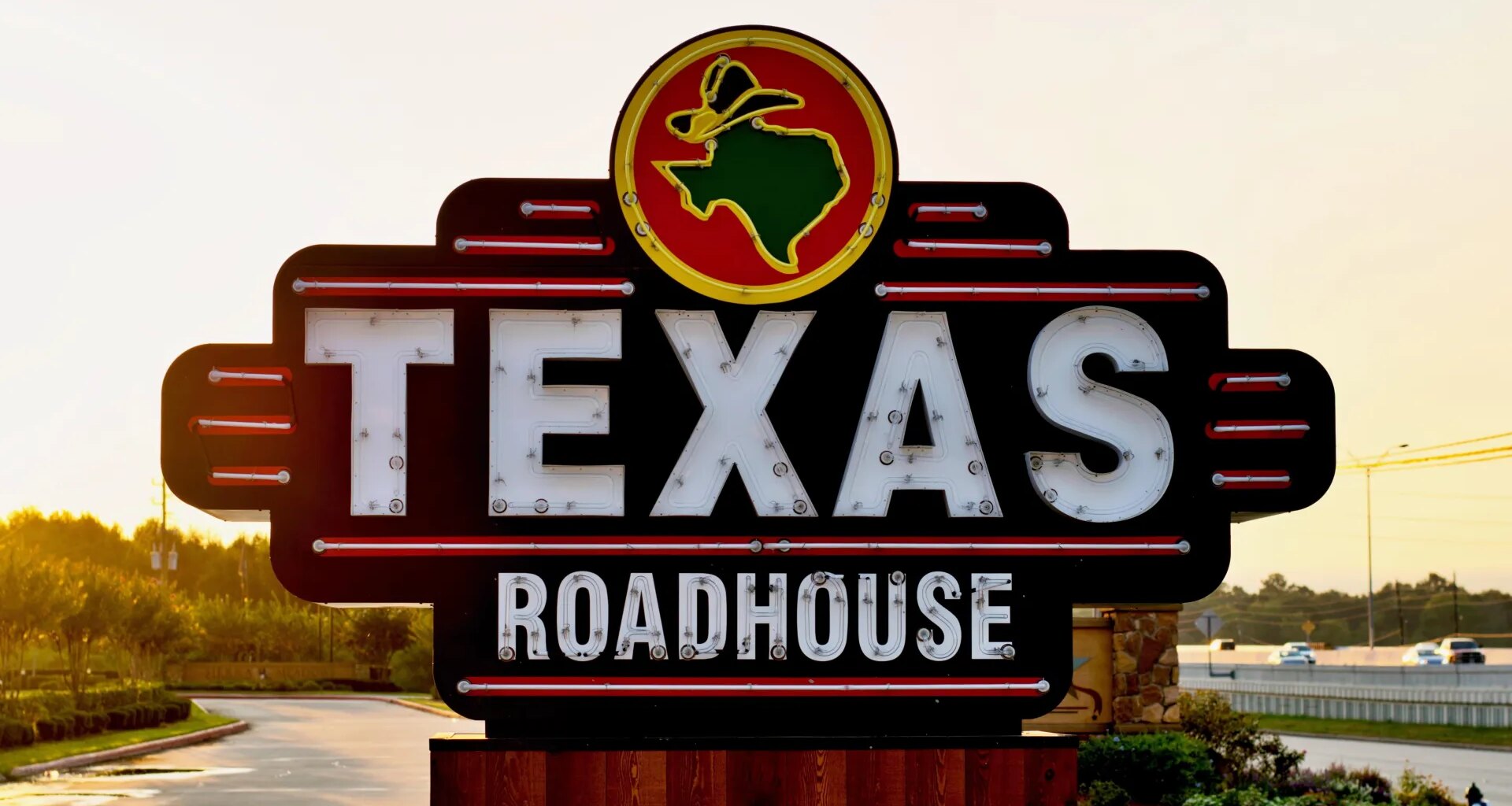 Texas Roadhouse takeout orders change forever in just DAYS as August 1 'skip' law looms