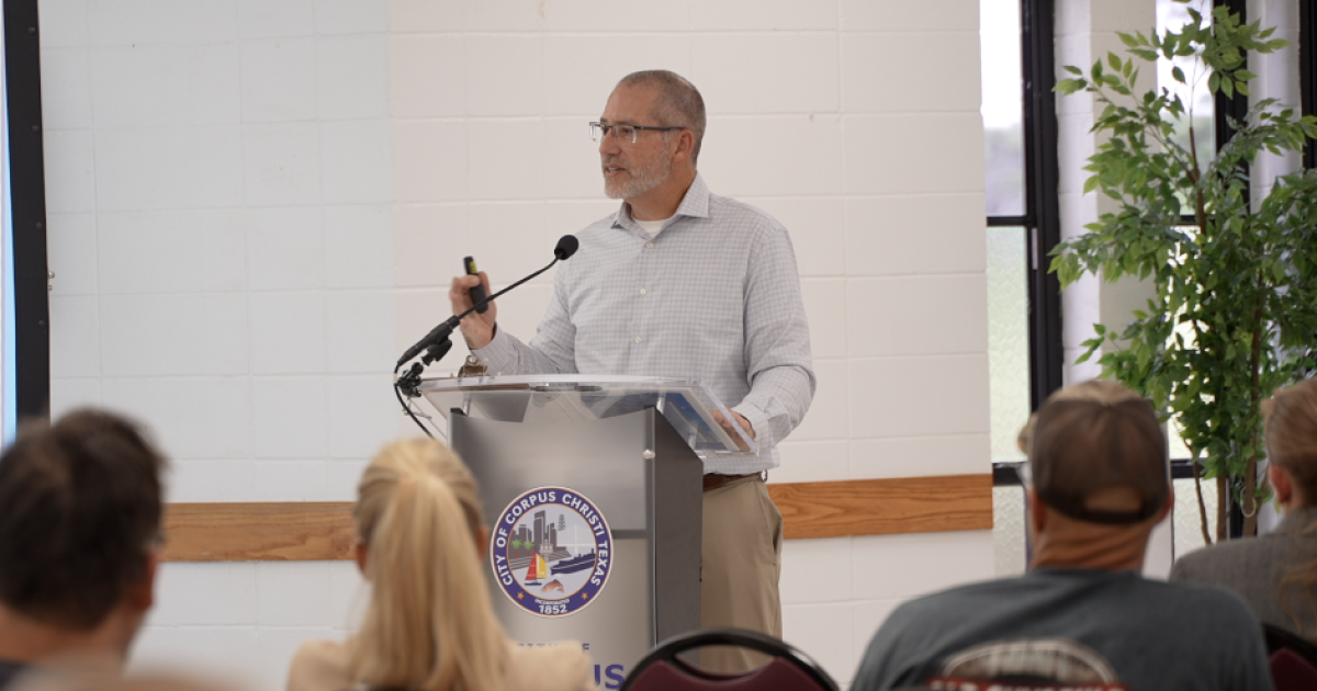 Corpus Christi water sessions shift to long-term planning