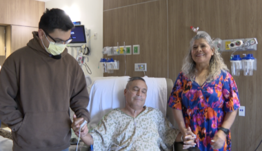Hospital worker helps family during grandfather's heart attack scare
