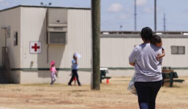 ICE locking up more parents and children at for-profit detention center in Texas