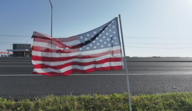 Stolen veteran flags spark community donations