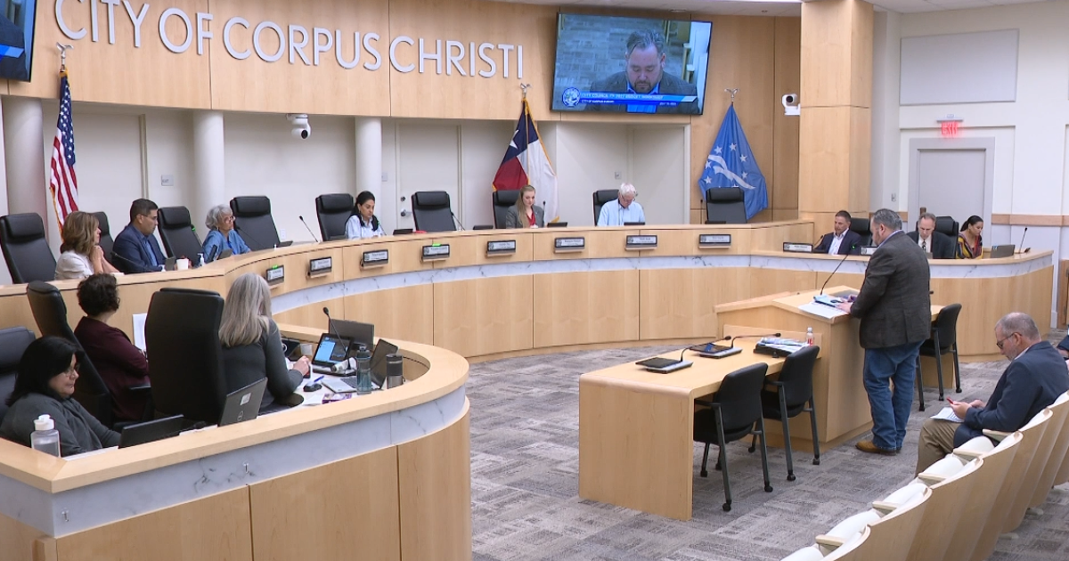 Council members discuss water rates, lake levels and Stage 3 water restrictions