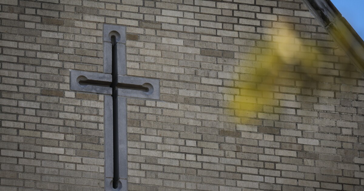 Federal indictment accuses Arlington pastor of $3.2M fraud scheme involving church investments