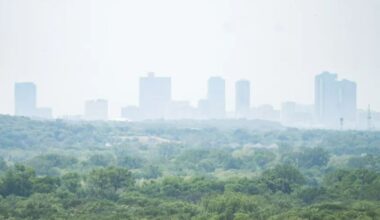 Proposed Texas AI power plants could emit 287 million tons of greenhouse gases annually, report says