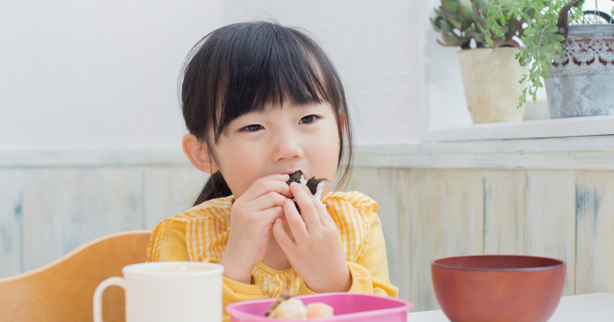 A new study from UT Dallas shows proper co-parenting makes mealtime more peaceful