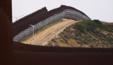 A tiny Texas town fights Trump's border wall plan
