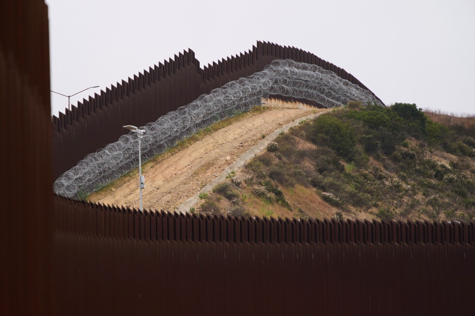 A tiny Texas town fights Trump's border wall plan