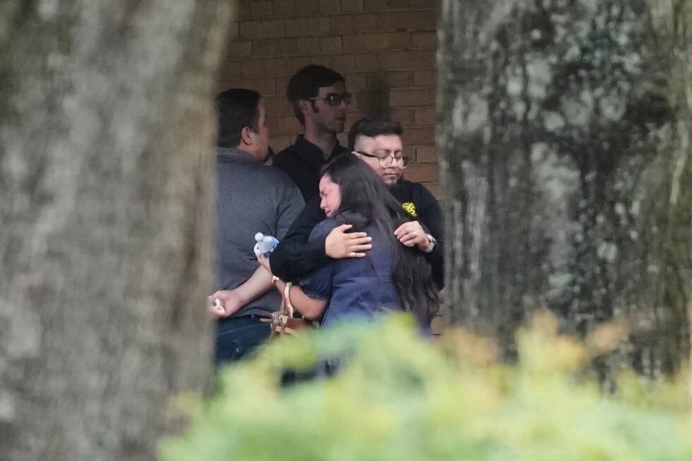 Houston family holds vigil for man shot by federal immigration agent