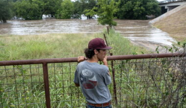 Guadalupe River floods Texas homes as rain continues