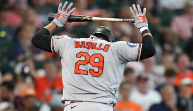 Orioles catcher Samuel Basallo exits game in Houston with shoulder discomfort