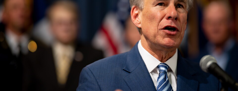 Abbott Retains Texas Business Court Judges for Second Terms (1)