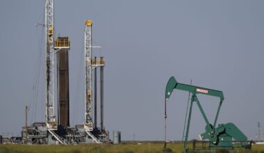 Texas oil firms increase production amidst elevated prices during U.S.-Iran War