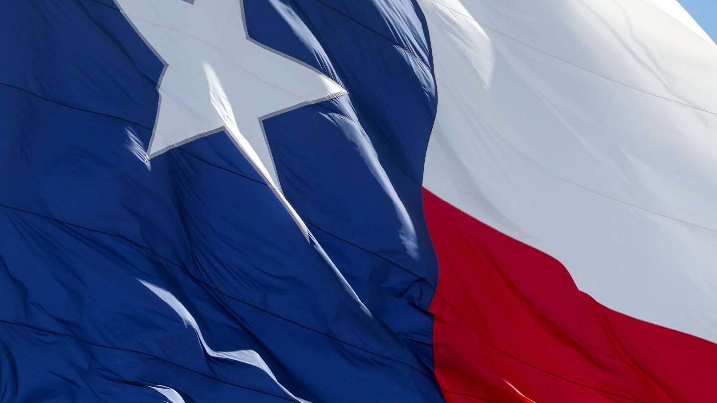 Appeals Court Keeps Block on Texas In-State Tuition for Undocumented Students