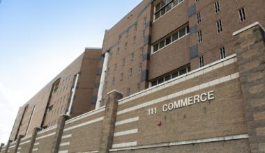 Judge orders Texas to admit all mentally ill jail detainees to state facilities within 21 days