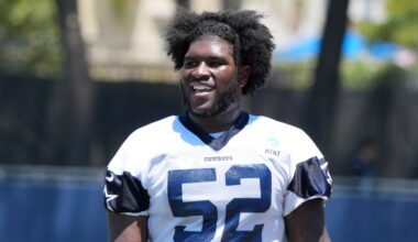 Dallas Cowboys OL Tyler Booker to get center snaps at training camp