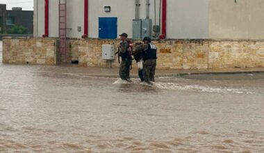 Texas weather: Flooding leads to rescues