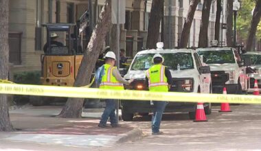 Gas leak forces evacuations at Uptown apartment complex