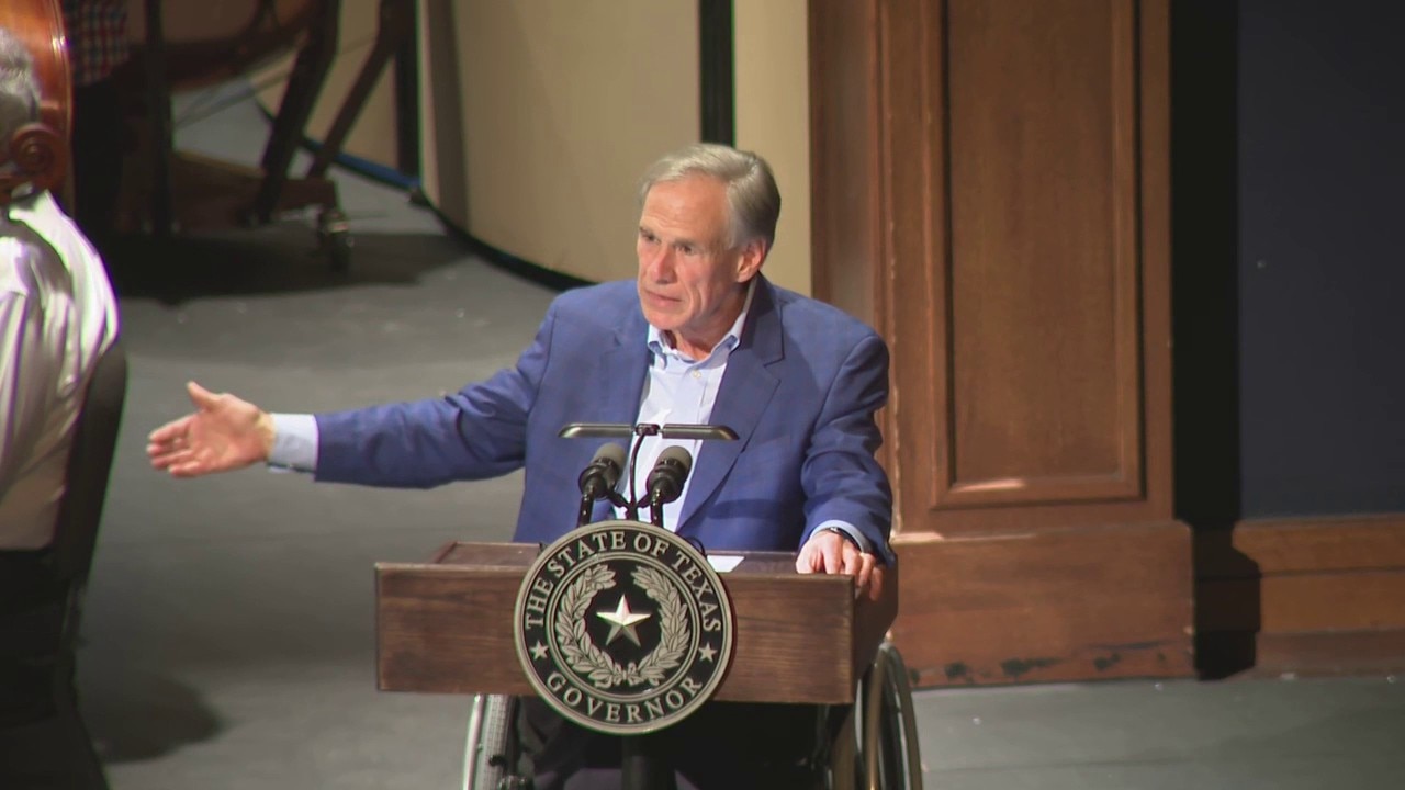 Abbott speaks in Kerrville to mark 1 year since deadly Texas flooding