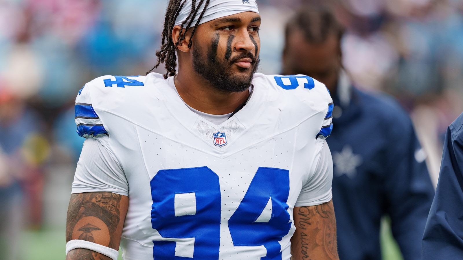 Former Dallas Cowboys defensive end Kneeland had early stage CTE at time of death