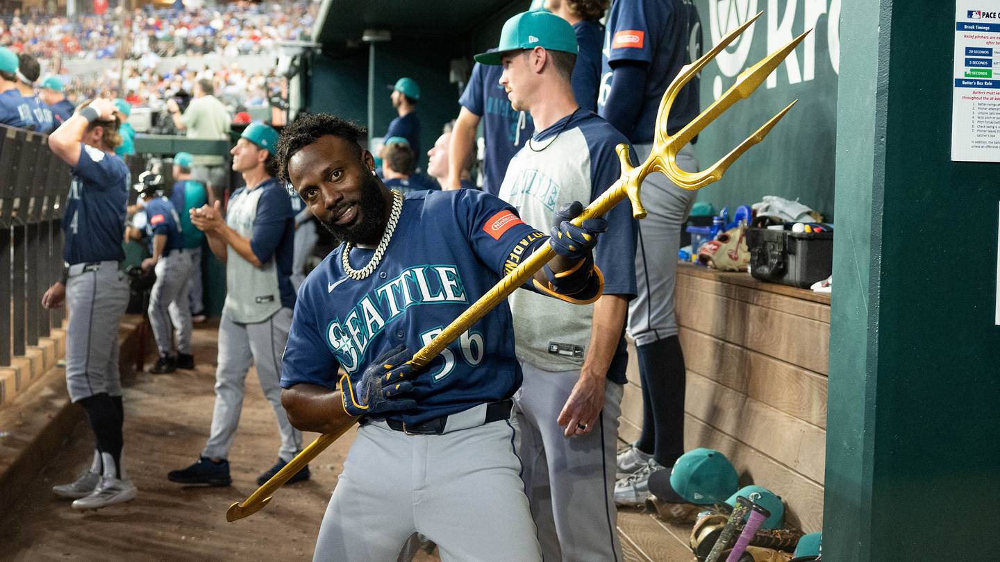 Mariners Listening on Randy Arozarena Signals Everything Is on the Table at the MLB Trade Deadline