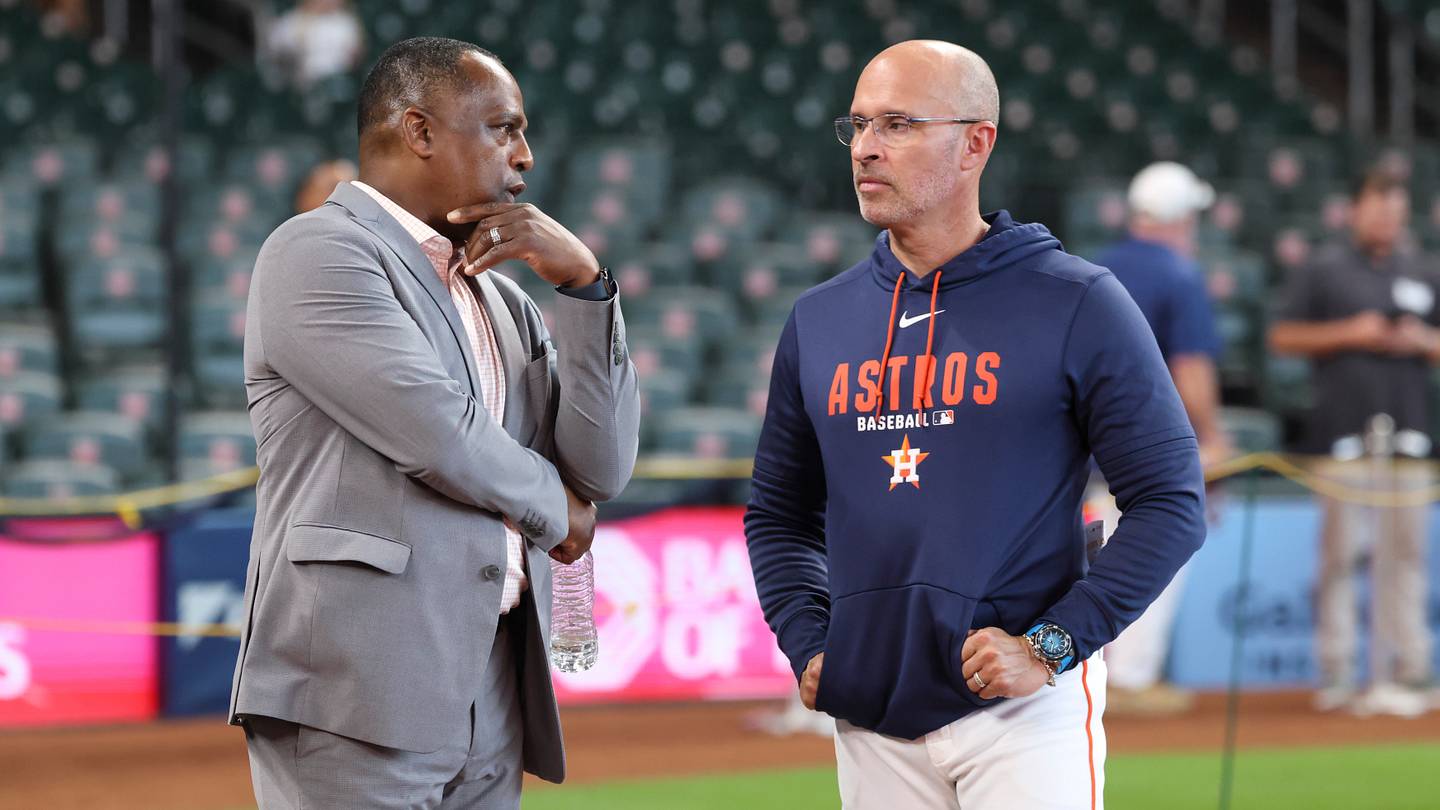 One Unexpected Houston Astros Trade Could Change Everything at Deadline