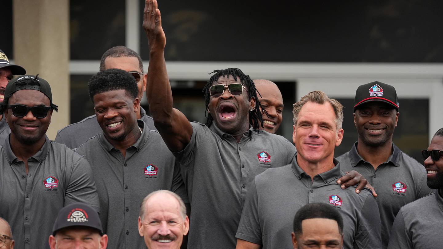 Dallas Cowboys Legend Michael Irvin Details Why He Snitched on Teammates