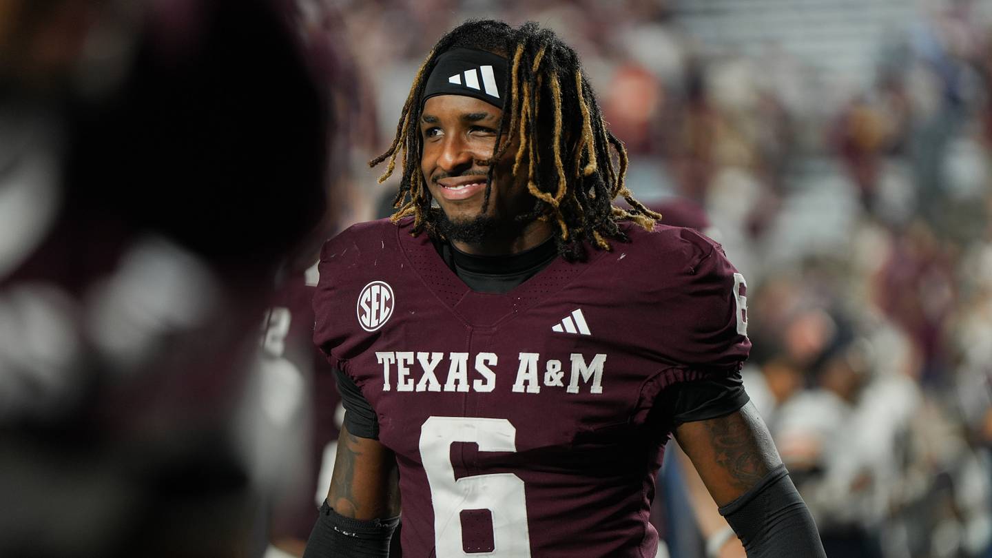 Texas A&M DB Julio Humphrey’s Patience Pays Off as He Finds His Comfort Zone