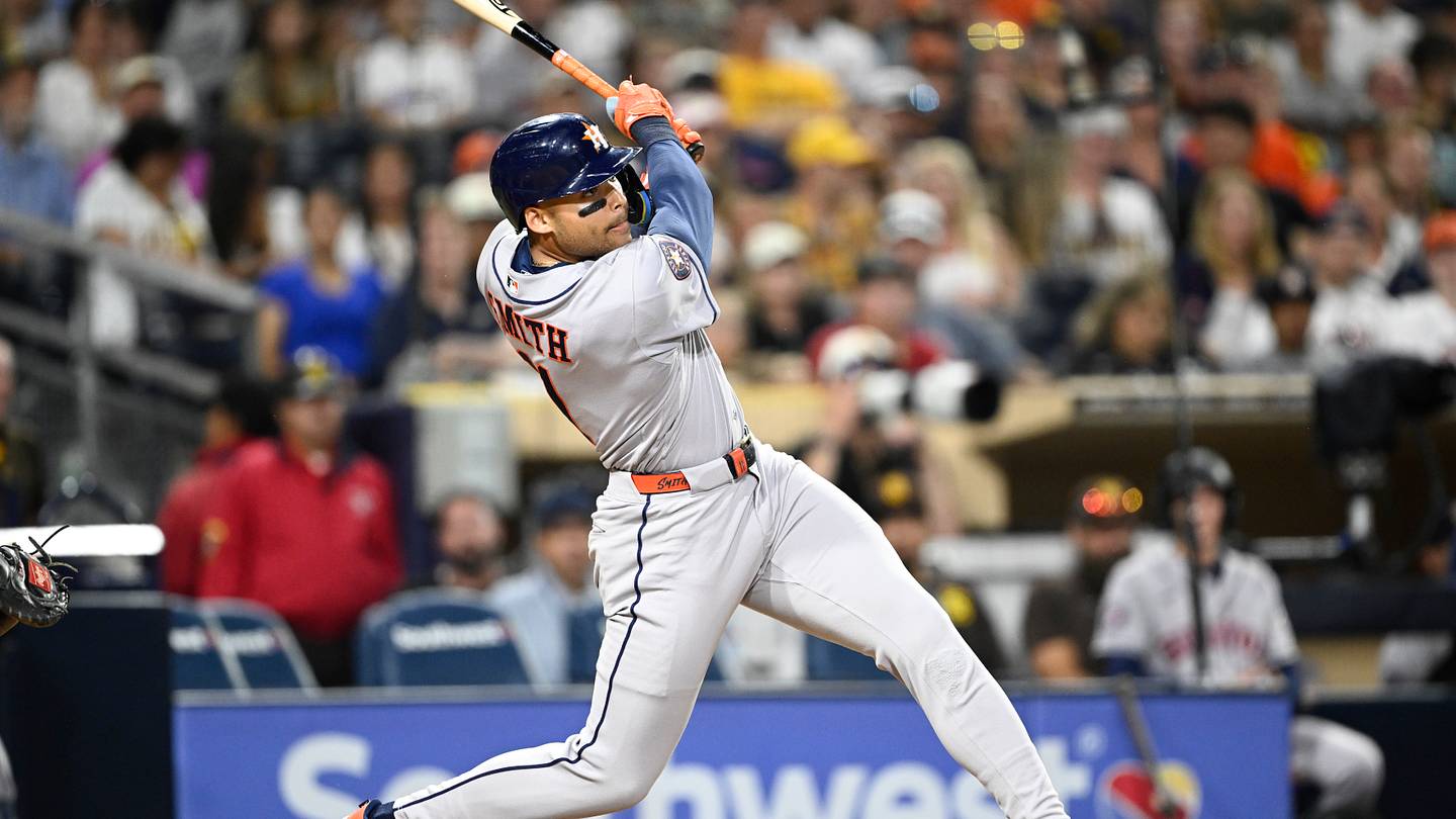 Astros' Cam Smith Is Emerging as Houston's Clutch Bat in August