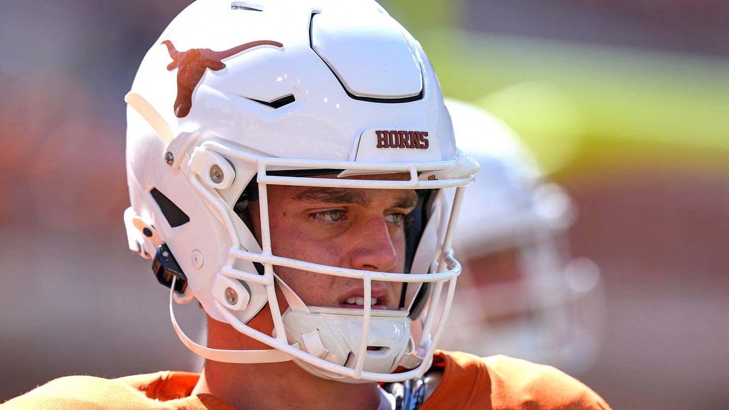 Biggest Takeaways From Texas Longhorns First Scrimmage of Fall Camp