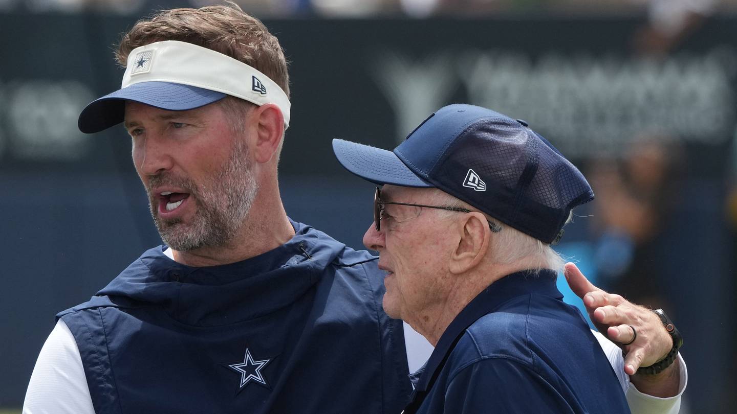 Dallas Cowboys Randomly Trolled By North Carolina Police Department