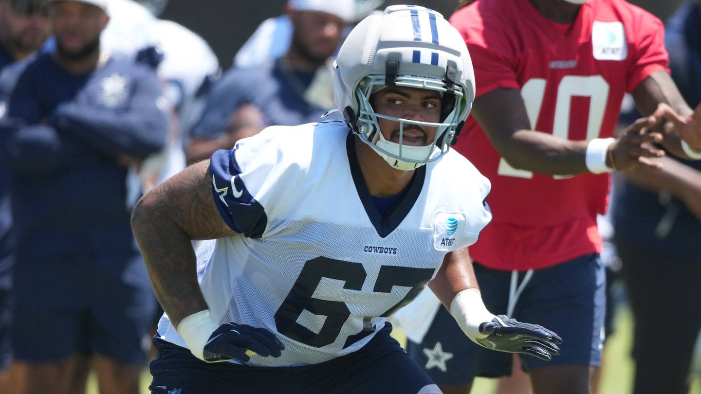 Dallas Cowboys Rookie Offensive Lineman Moves Up Depth Chart in Latest Practice